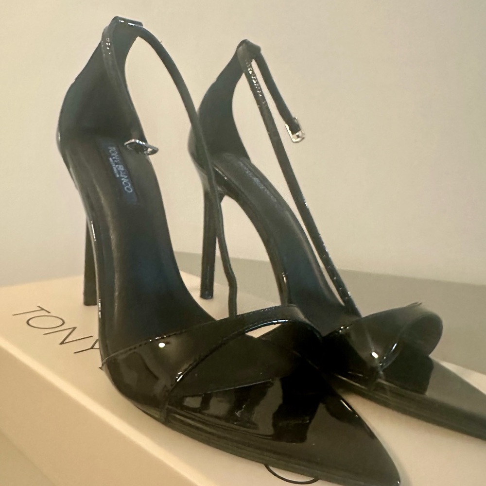 Tony Bianco Glossy Black Stiletto Heels NEW!!